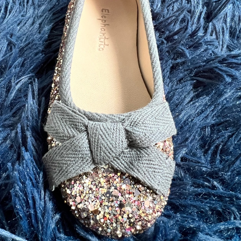NWT Elephantito girls gold sequin shoes.